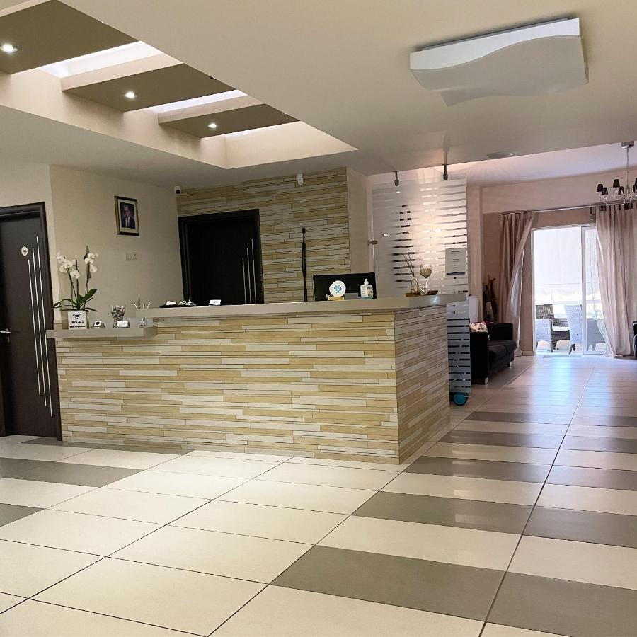 Hotel Afrika Eleonas Ngoại thất bức ảnh