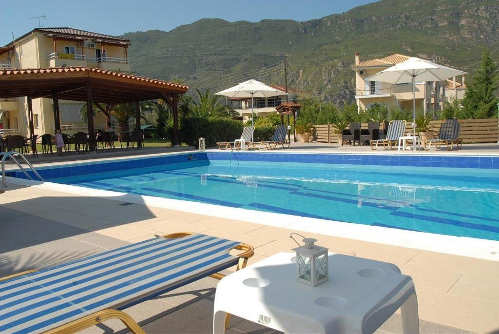 Hotel Afrika Eleonas Ngoại thất bức ảnh